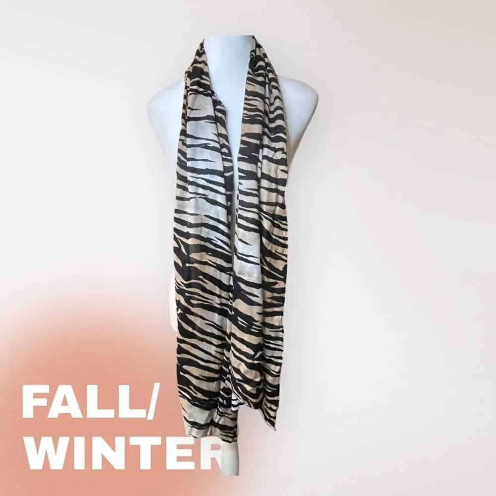 CHICO’S ANIMAL PRINT SCARF‎